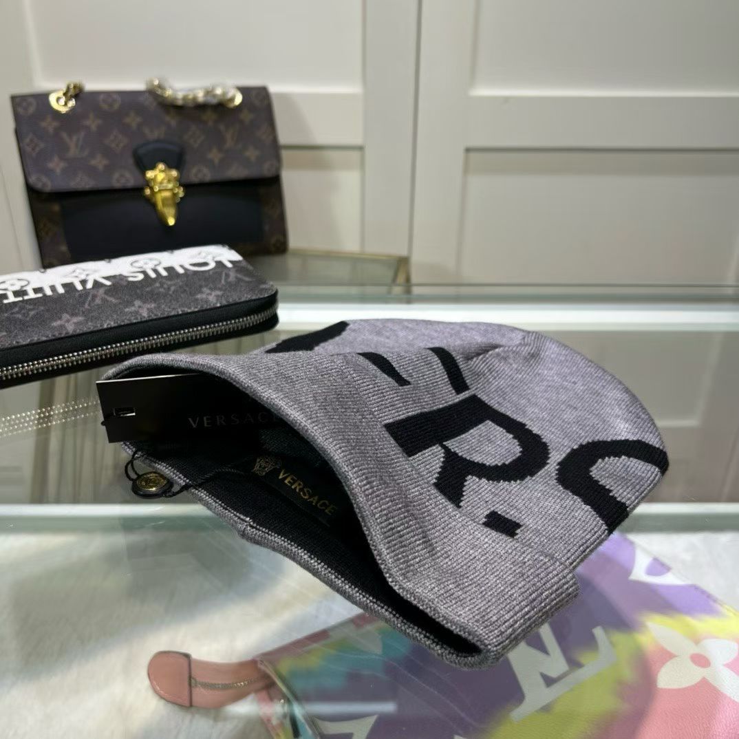 M1R86V92 Popular hats