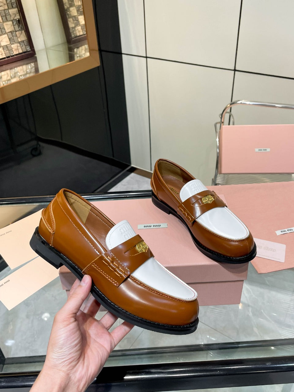 Z2P36A49 Popular high-quality leather Shoes
