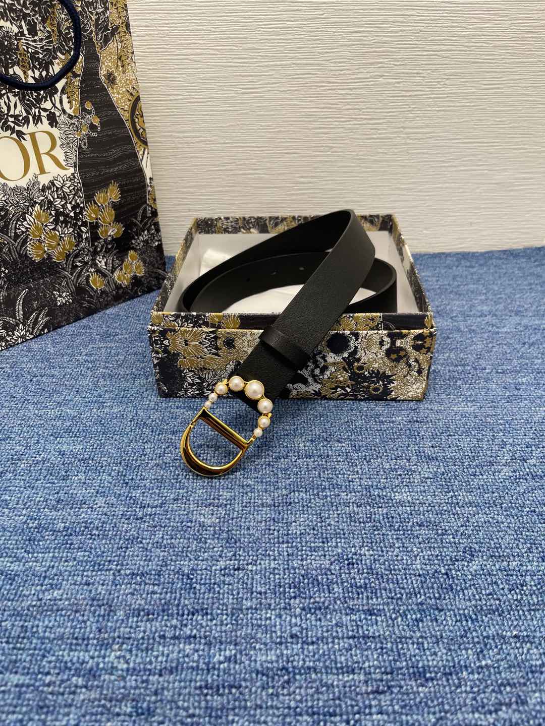 P1R55D200 Popular   High quality belt With full package