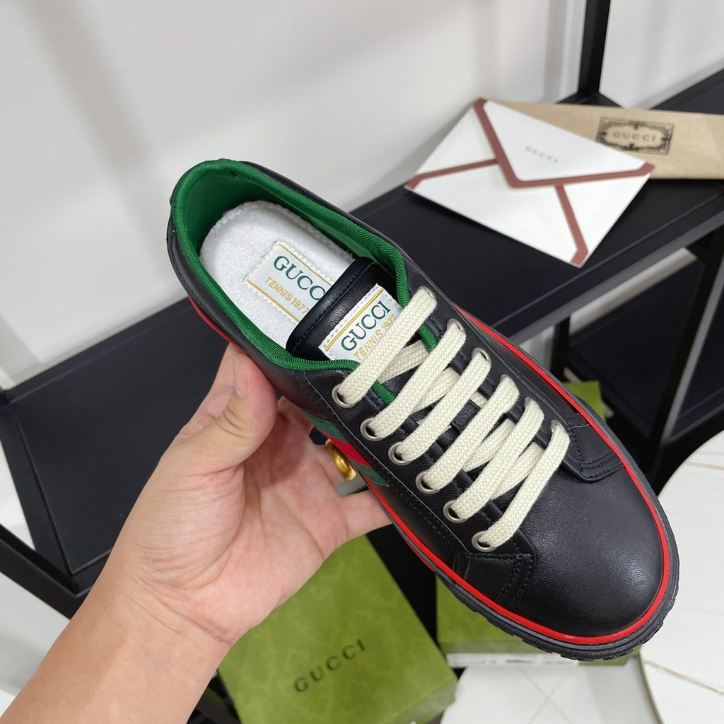Z2Q105B214 Popular high-quality Shoes