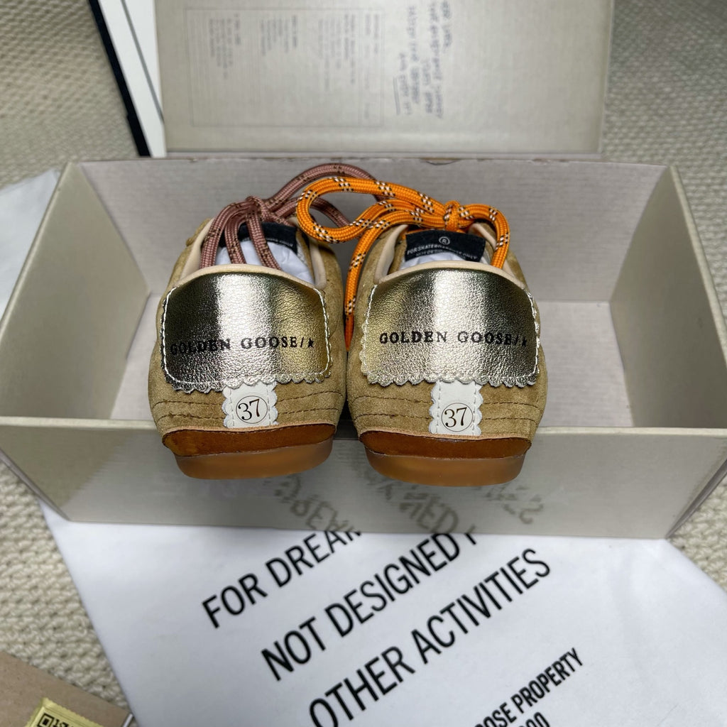 Z2R76GE17 Popular high-quality shoes