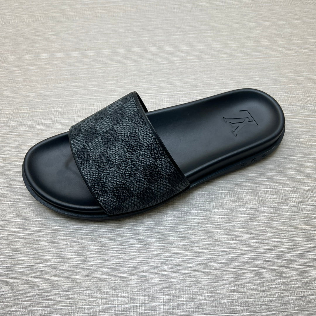 Z5ZE59 Popular slippers