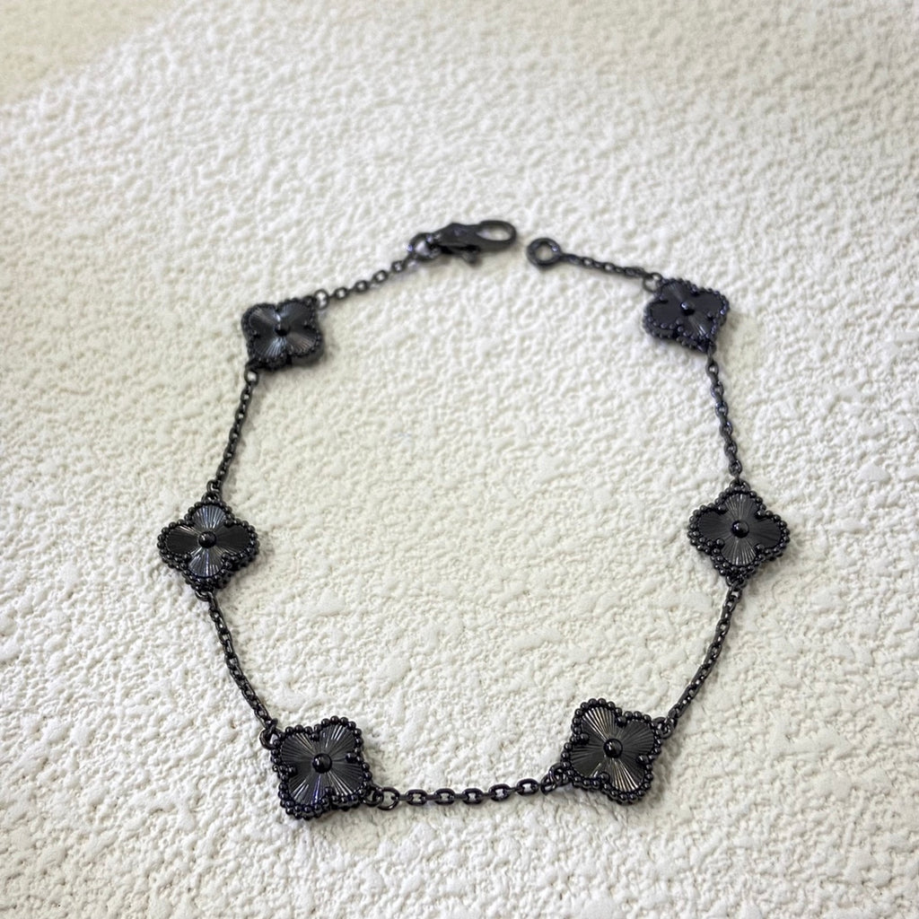 X5X94VA185K  Popular rings,earrings, bracelets,necklaces