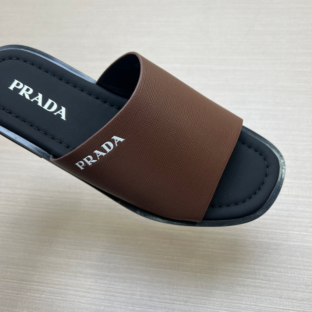 Z5ZPD76 Popular slippers