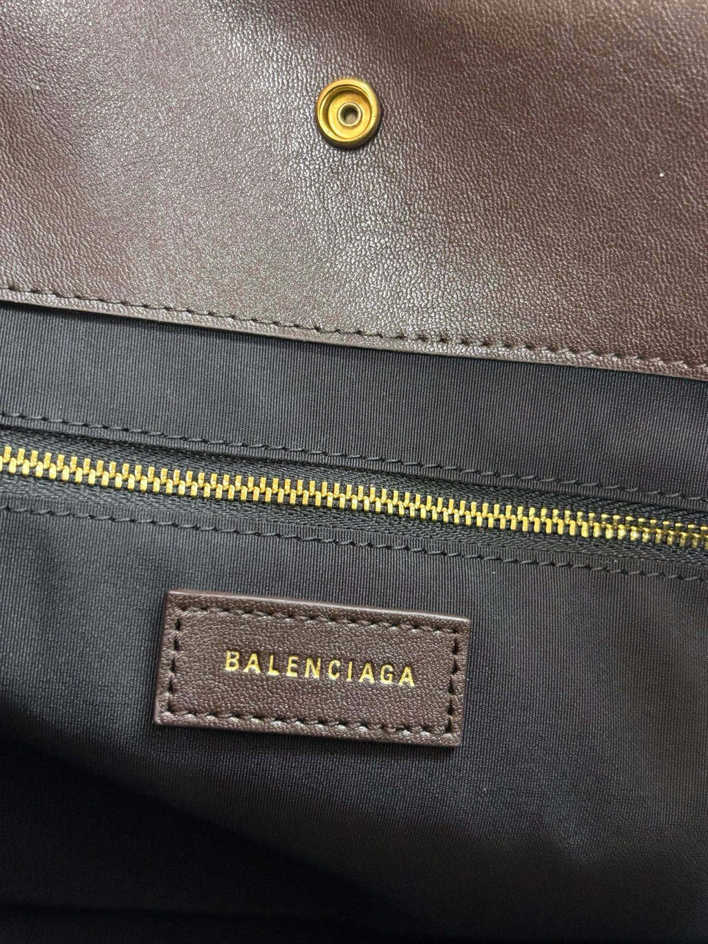 B1P46J147 Popular leather bags