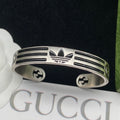 X1B82B250K  Popular Bracelets