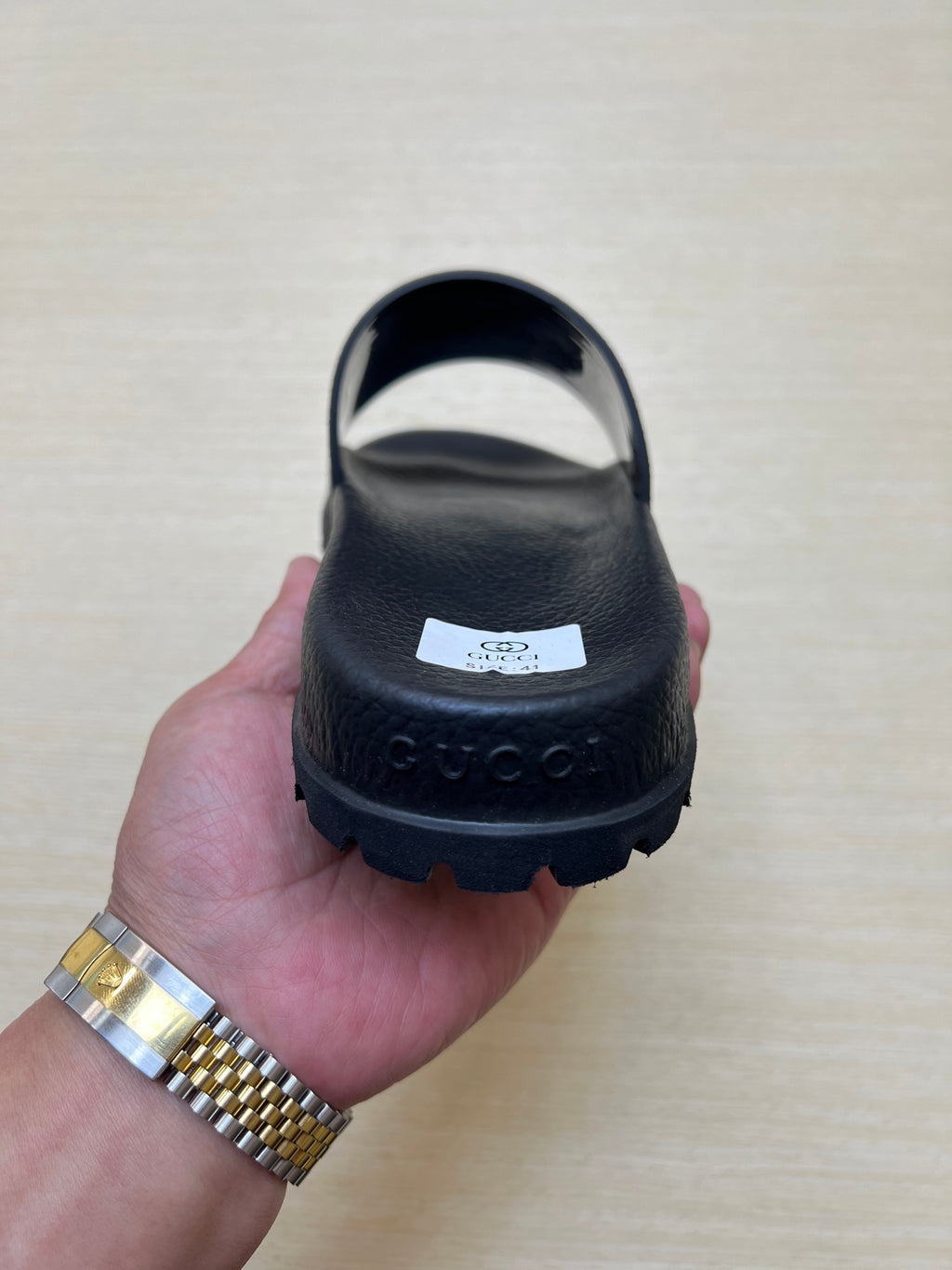 Z5R66B28 Popular Slippers