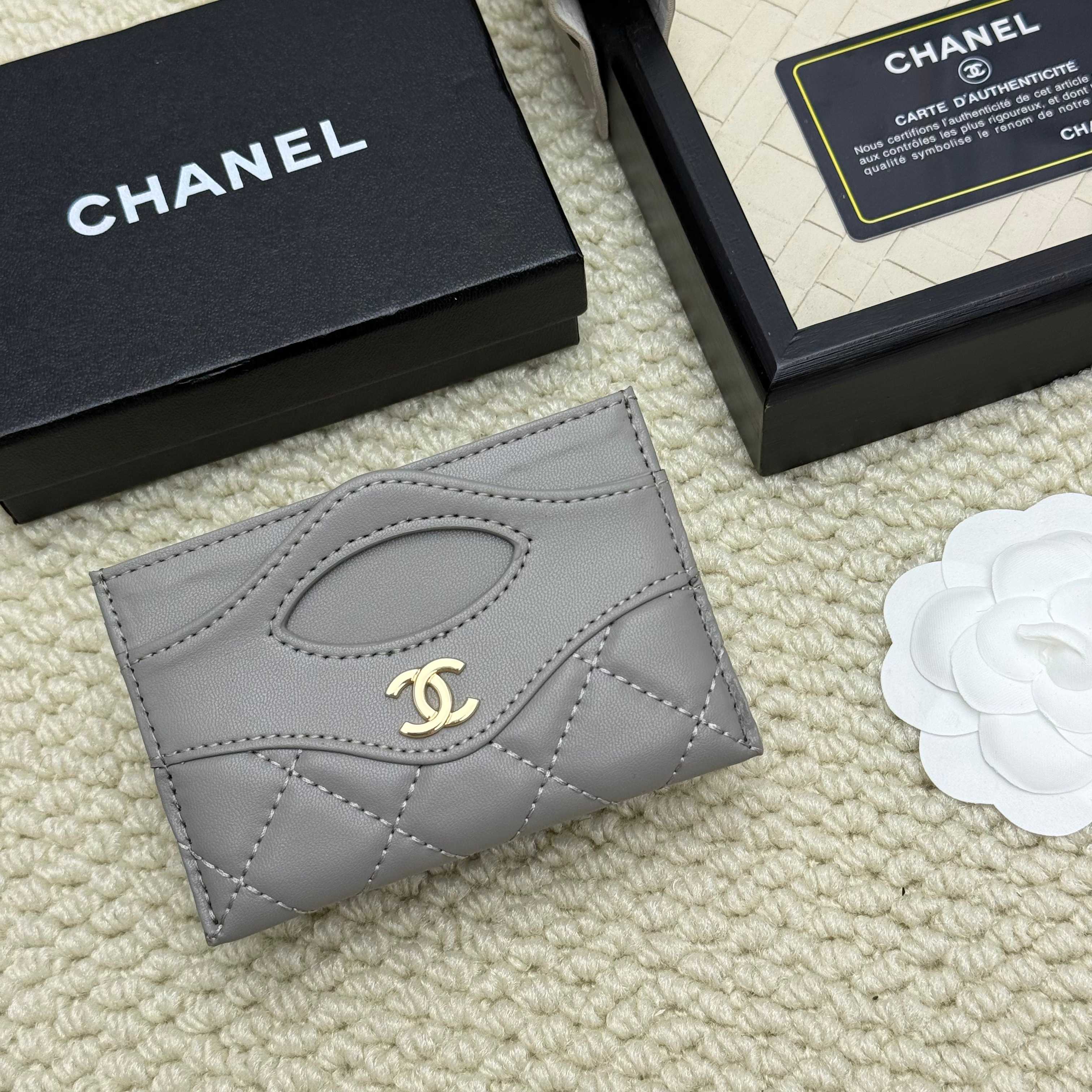B1R115C153 Popular card holder