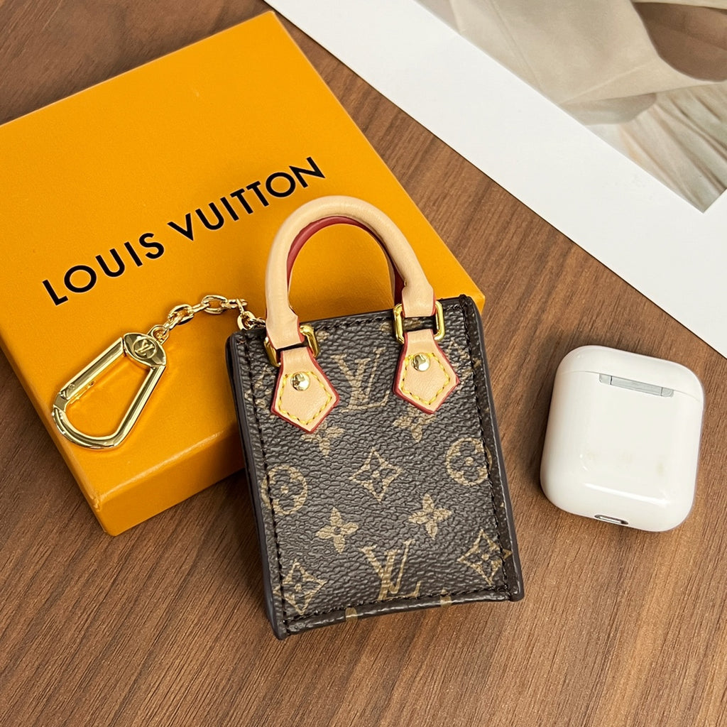 A1Z105ZE7 Popular bag 's charms accessories