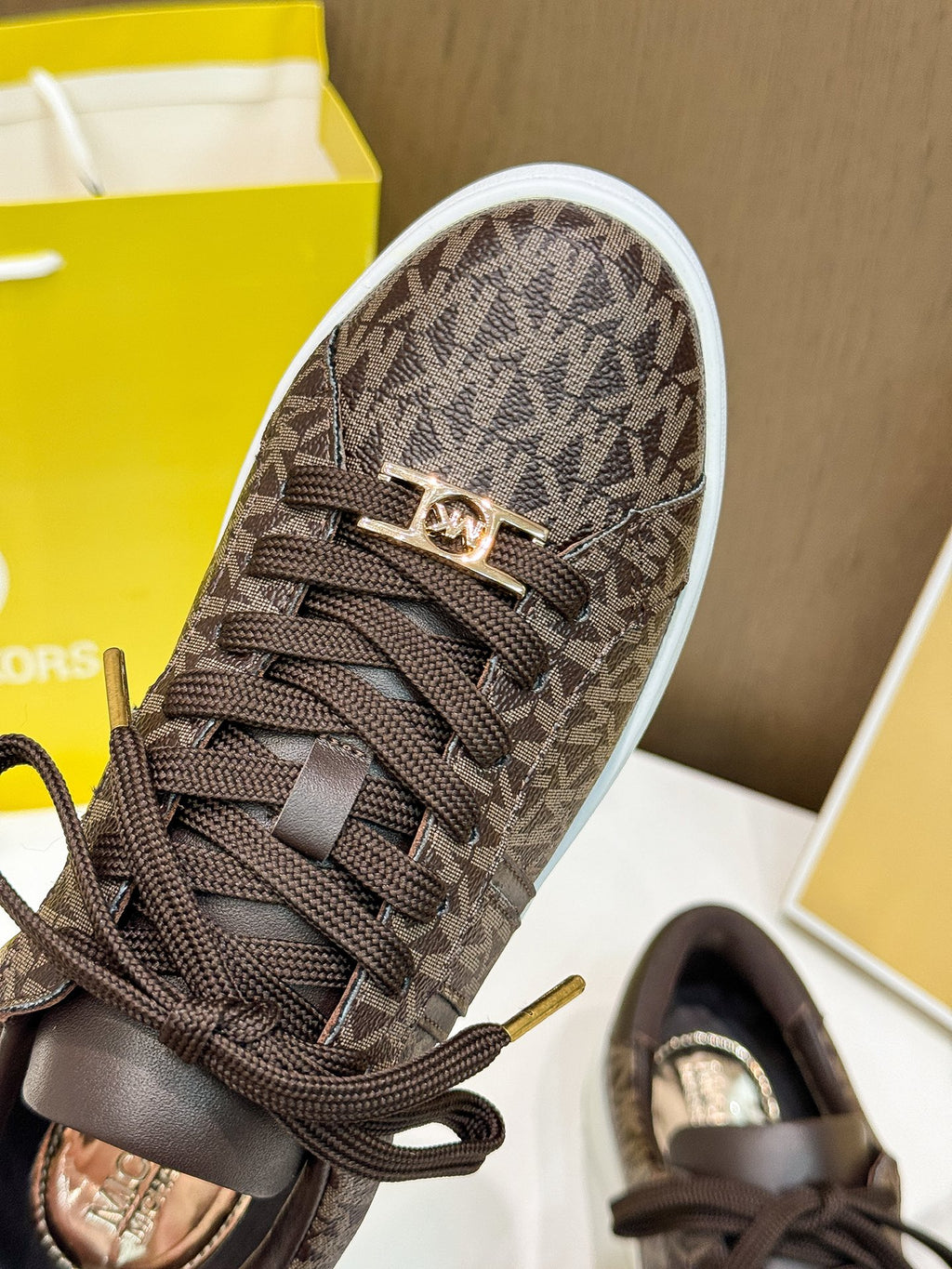 Z2Z85A48 Popular high-quality shoes