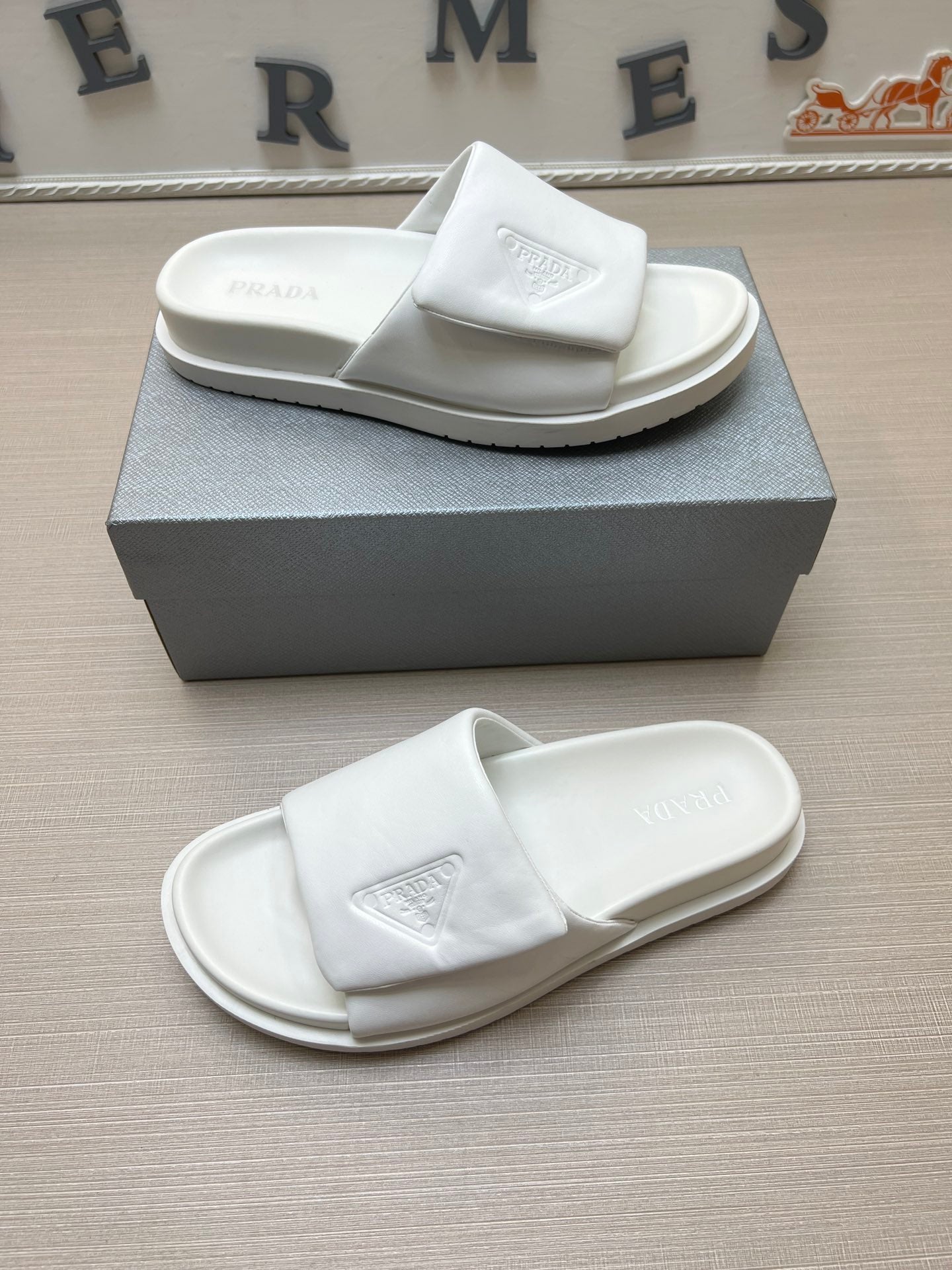 Z5ZPD7 Popular slippers