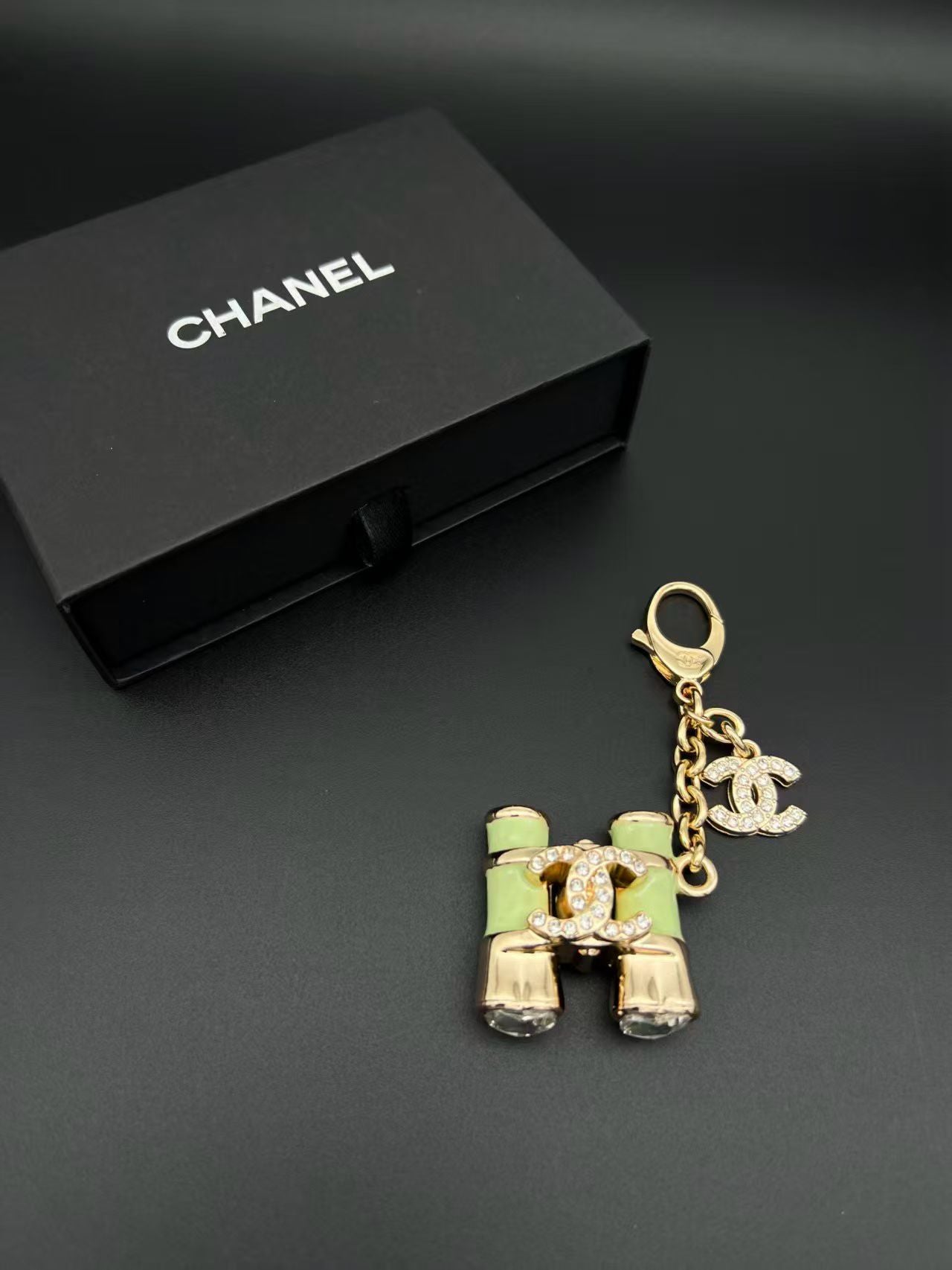 A1R76C37 Popular bag 's charms accessories
