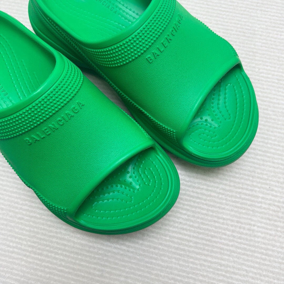 Z5ZJ41 Popular slippers Sole thickness 6cm
