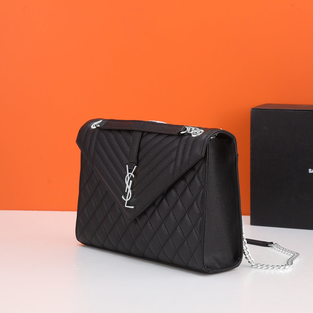 B1X33SL018 Popular  leather bag 