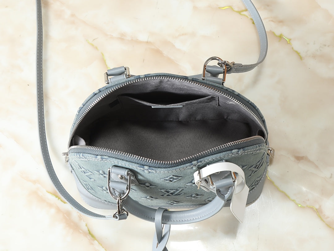 B1P46E98 Popular denim materials bag