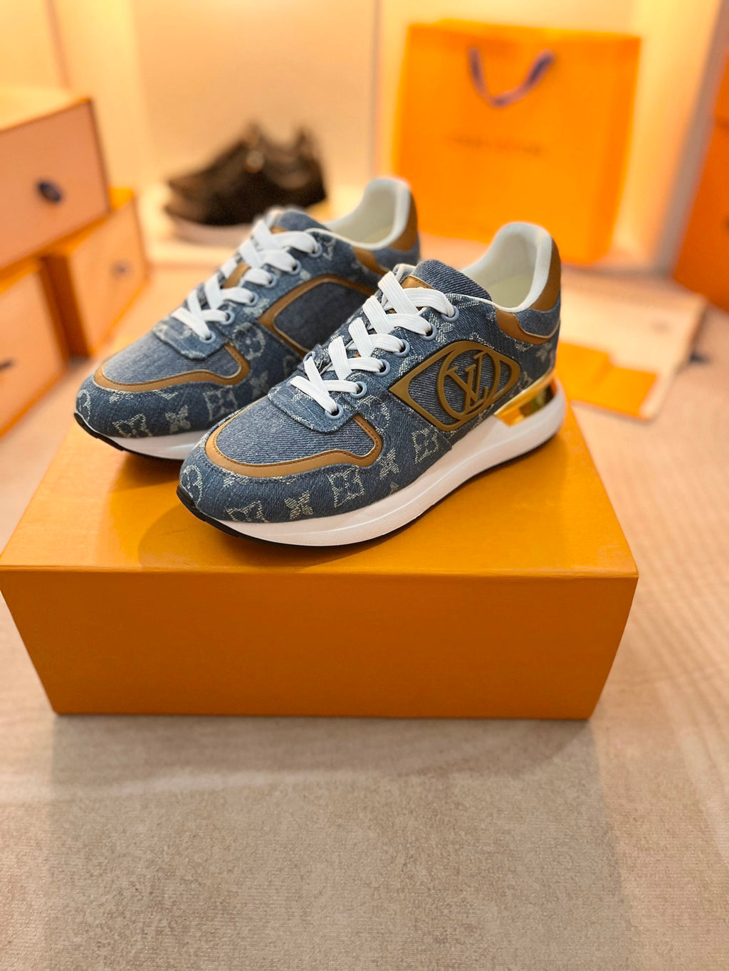Z2P36E60 Popular high-quality leather Shoes