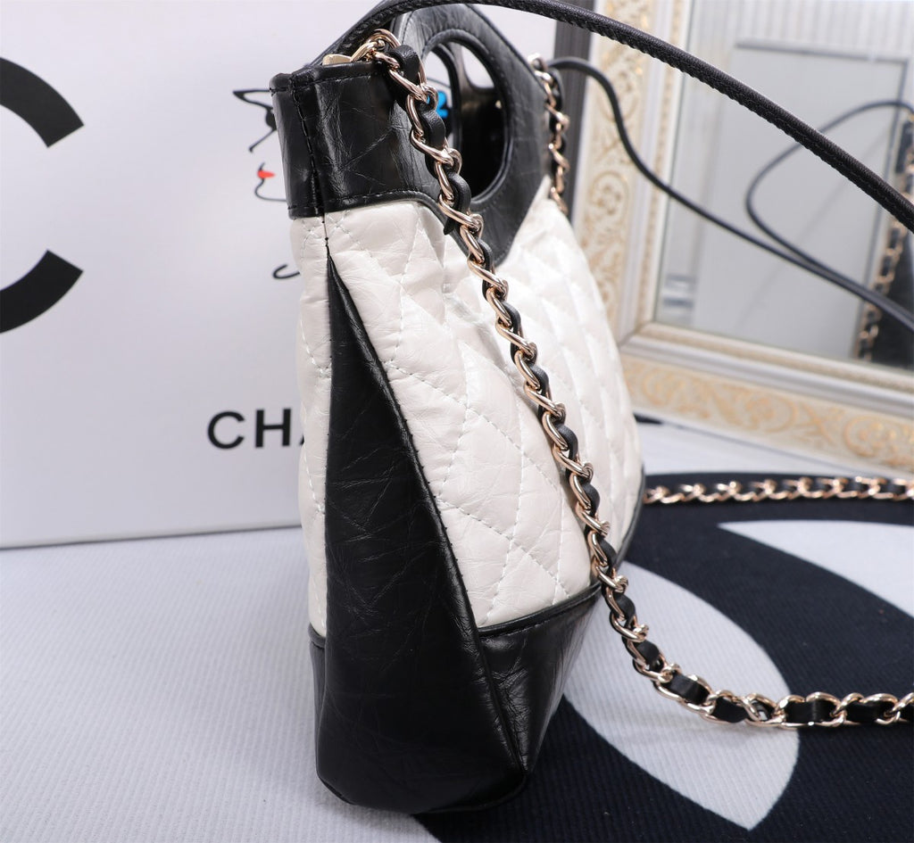B12X44E310 Popular  leather bag 