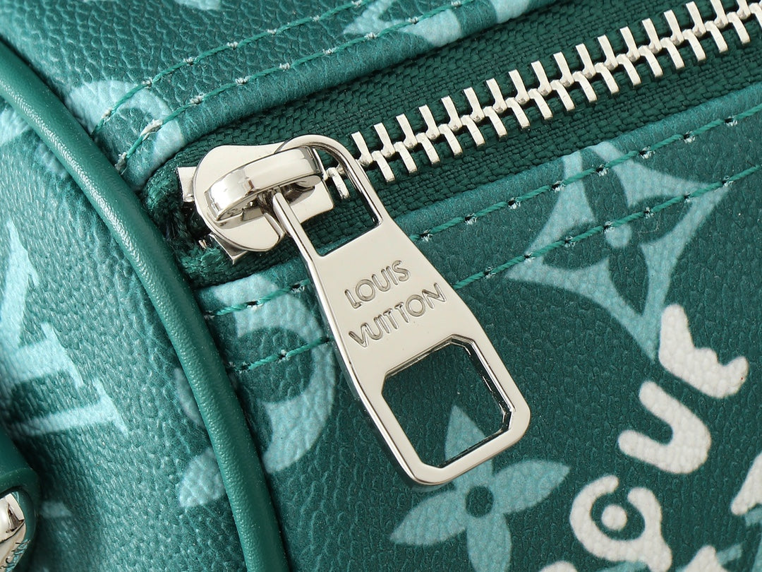 B1X104E60 Popular   leather bag