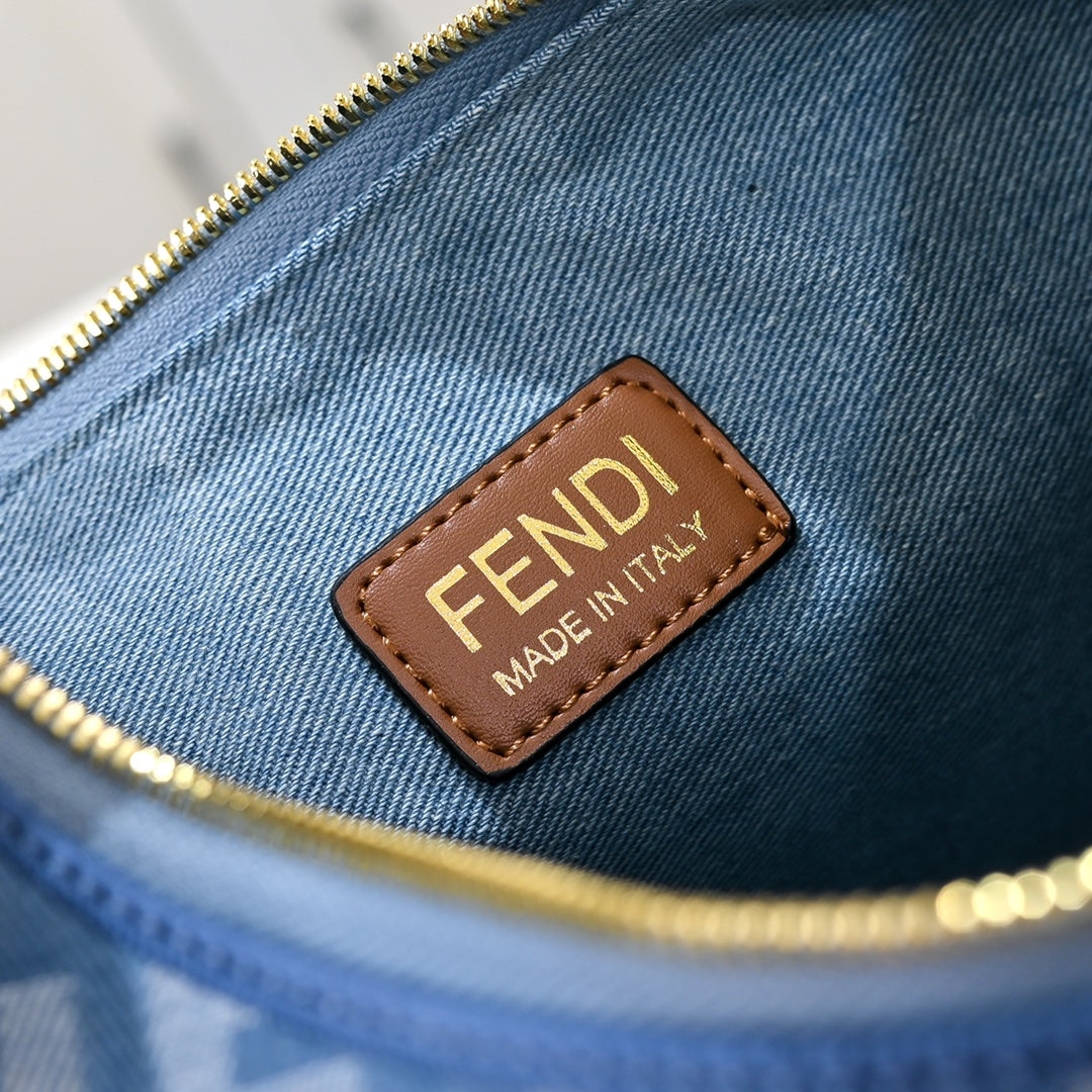 B1P36F102 Popular bag