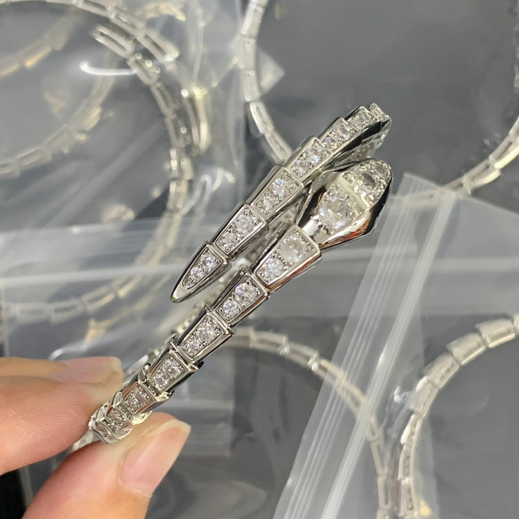 X1Z84I39K  Popular Bracelets