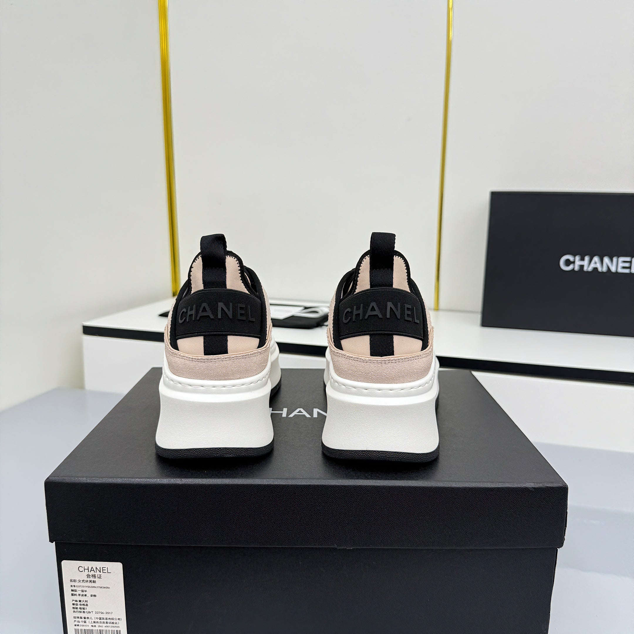 Z2Q105C392 Popular high-quality Shoes