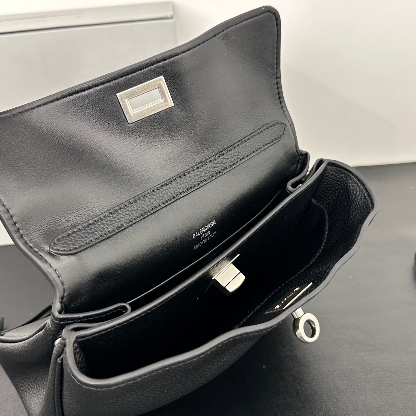 B1X15J4 Popular  leather bag