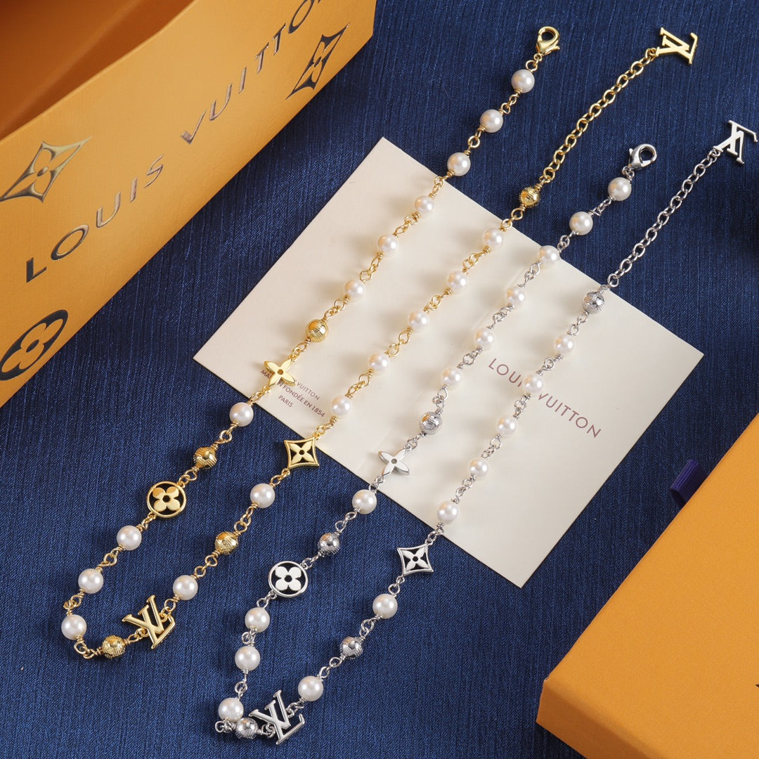 X1R75E3X Popular   Necklaces