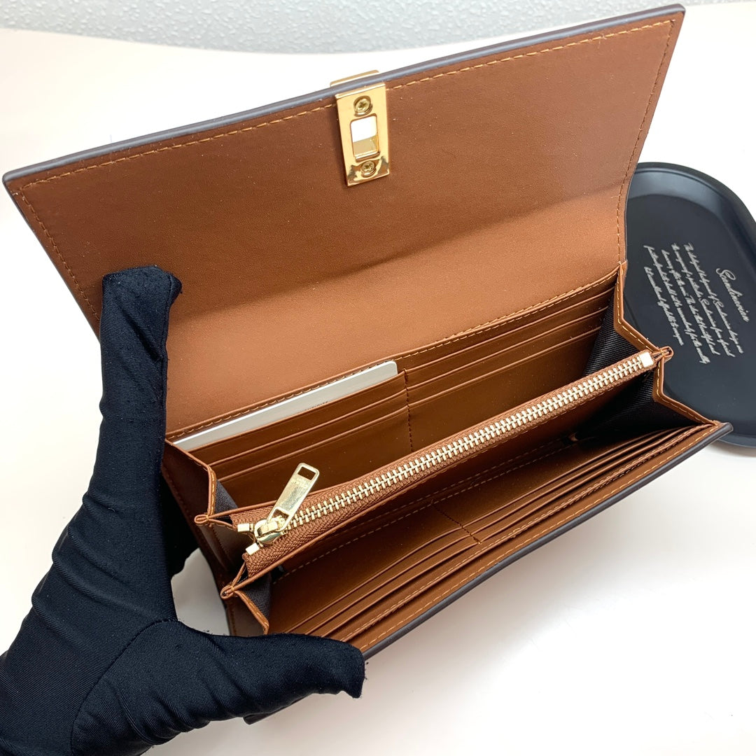 B1X44CL374 Popular  leather bag (with box)
