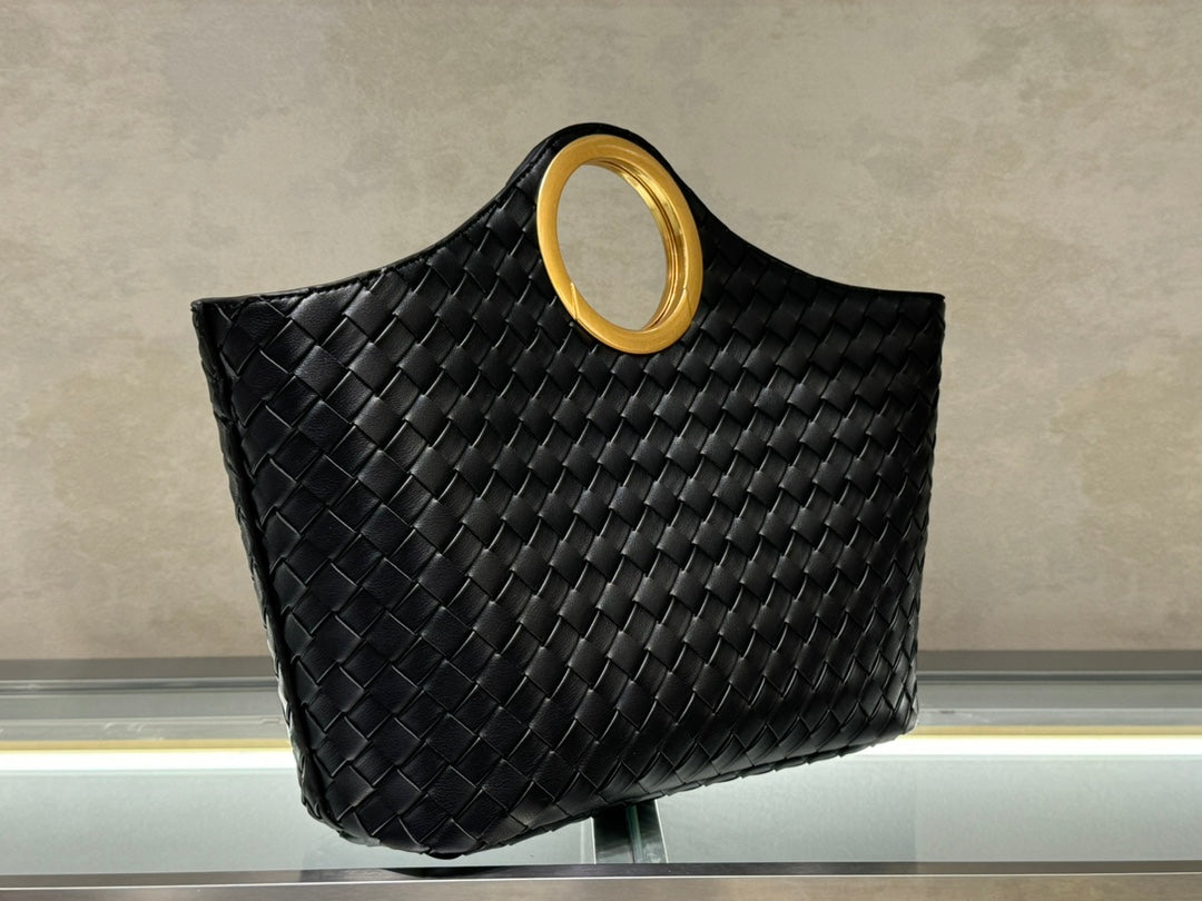 B1X104A70 Popular   High quality leather bag