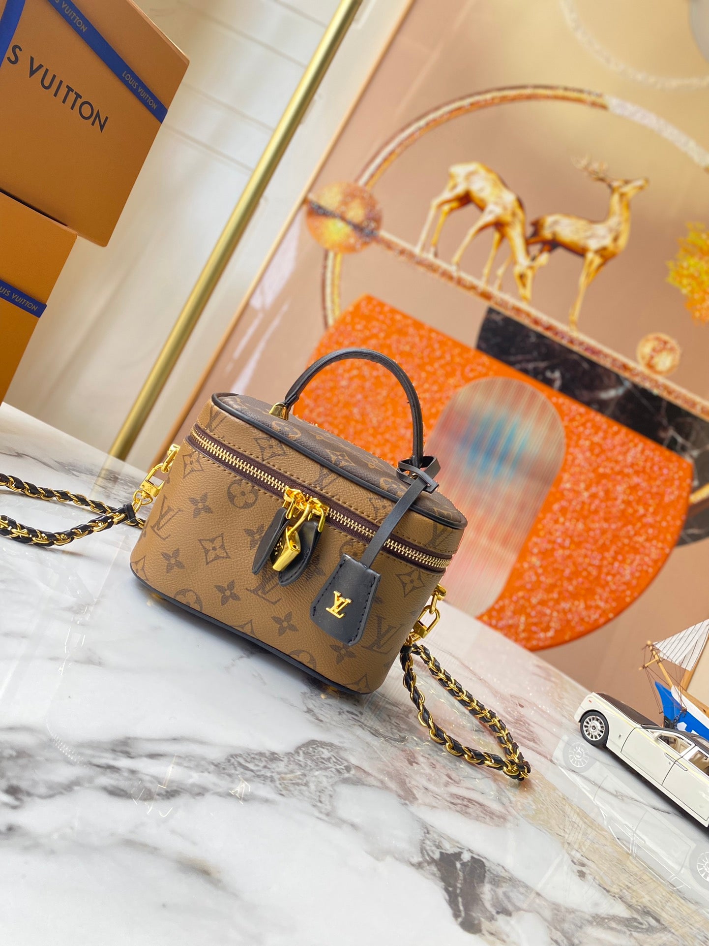 B12X43E121 Popular   leather bag 