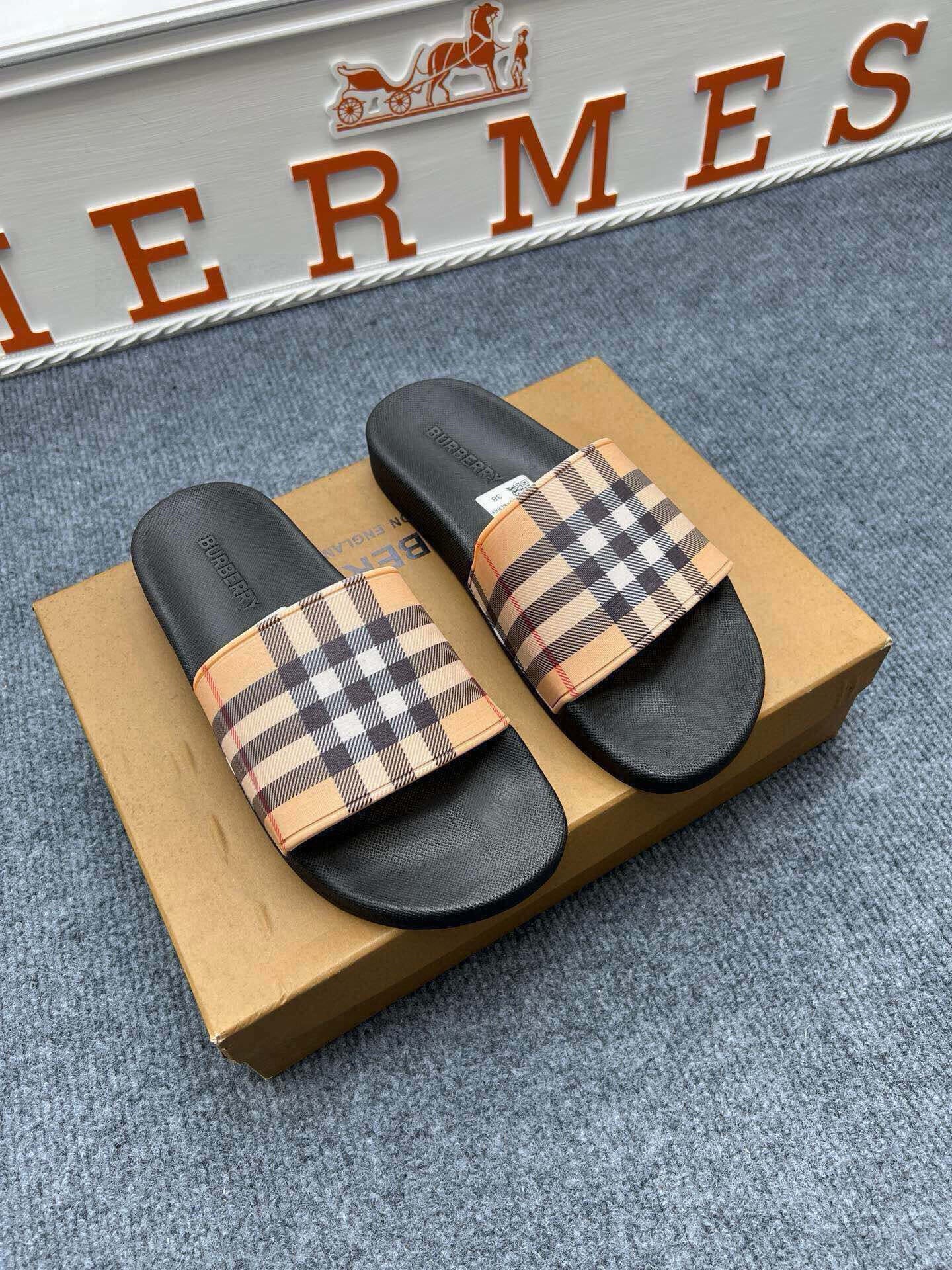 Z5Z35R253 Popular Slippers