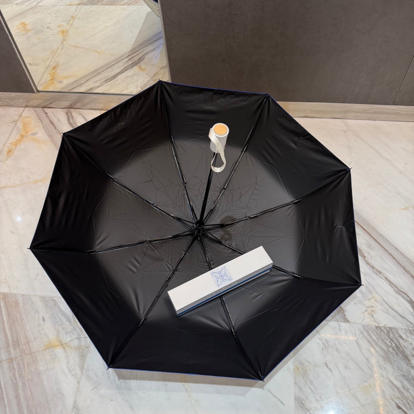 J1N46E3 Popular UV resistant umbrella