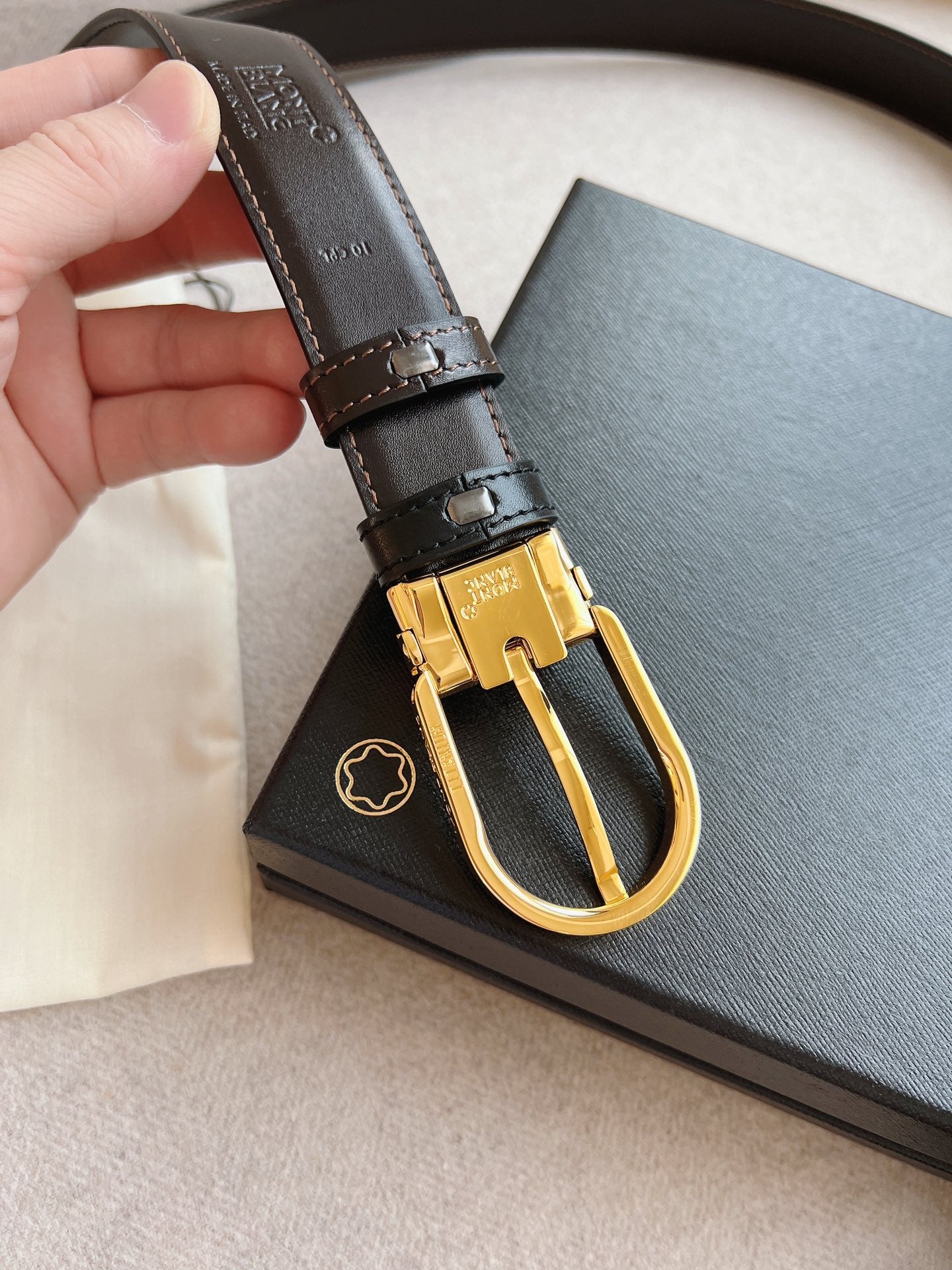P1P36A52 Popular High quality belt With full package
