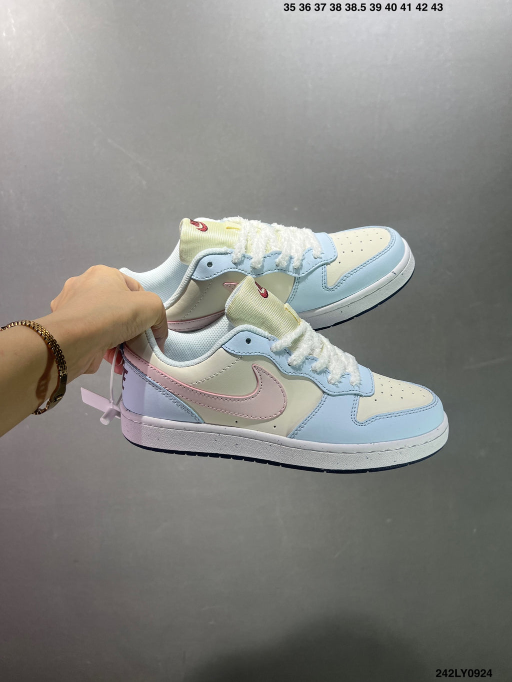 Z4Z35A21 Popular shoes (No box)