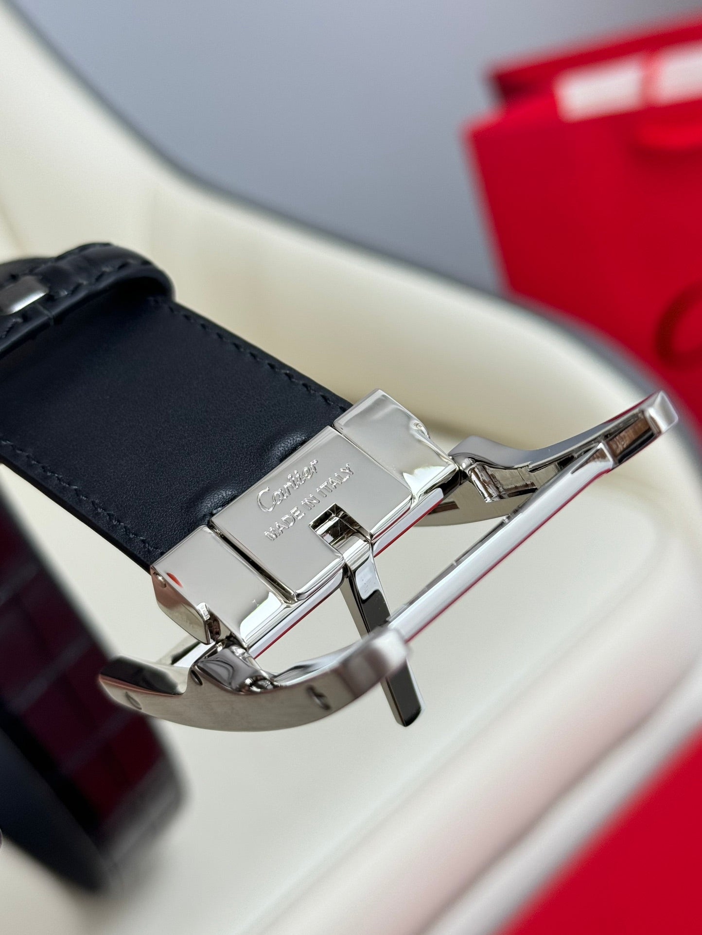 P1W15K172 Popular   High quality belt With full package