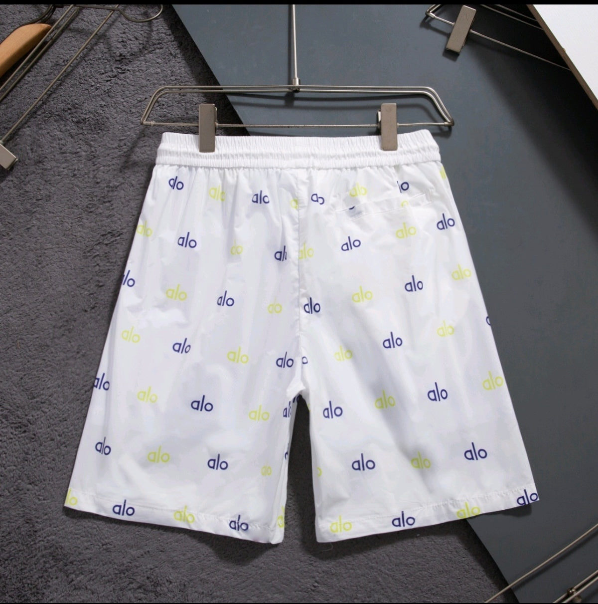 U1N36D7 Popular shorts