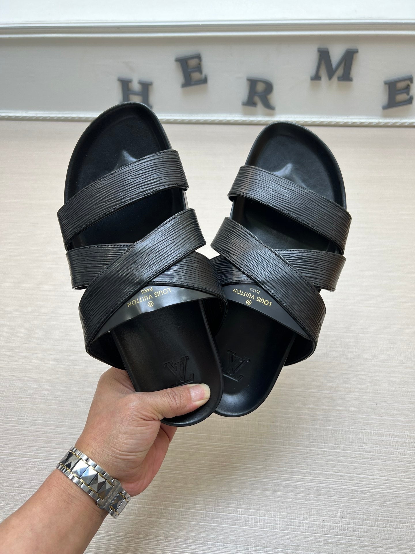 Z5ZE89 Popular slippers