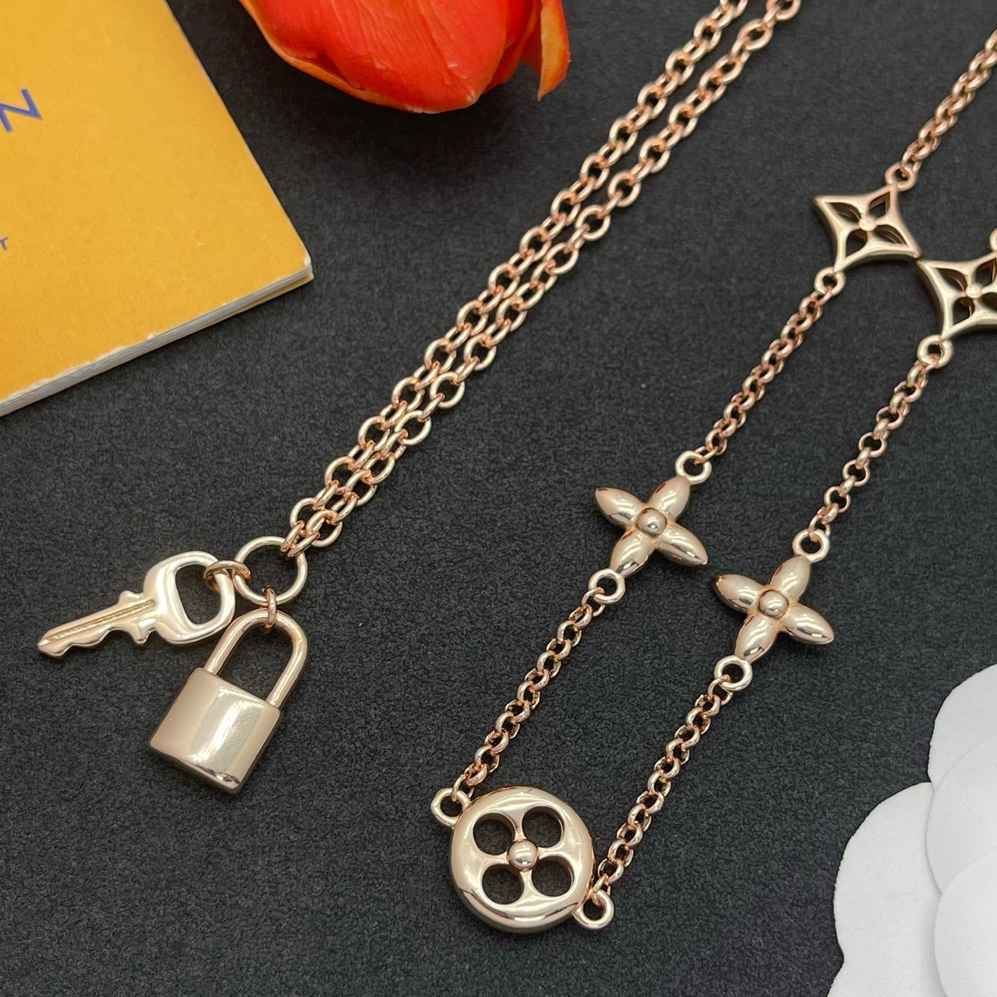 X1N36E64X Popular  Necklaces