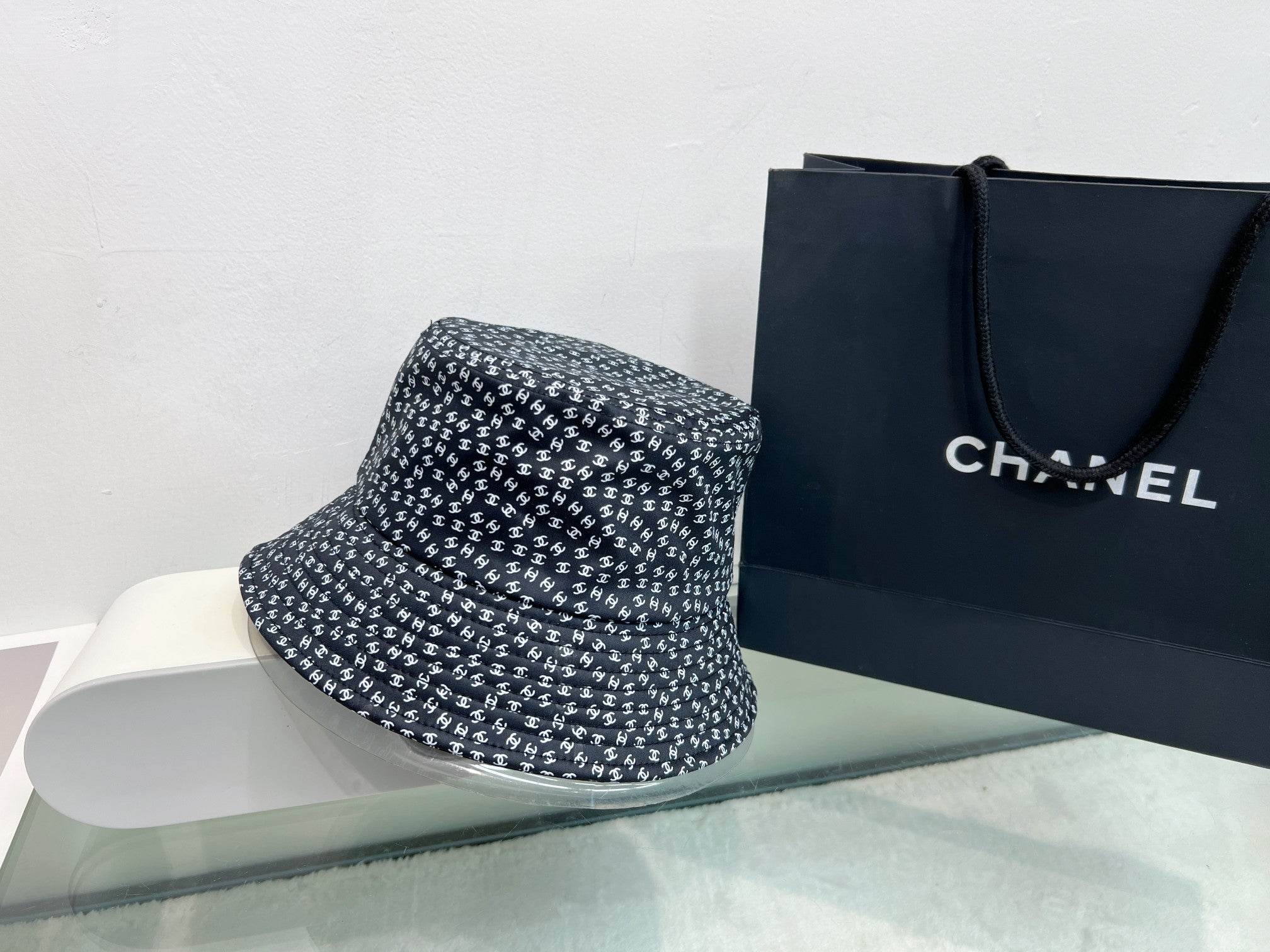 M1N65C32 Popular  hats