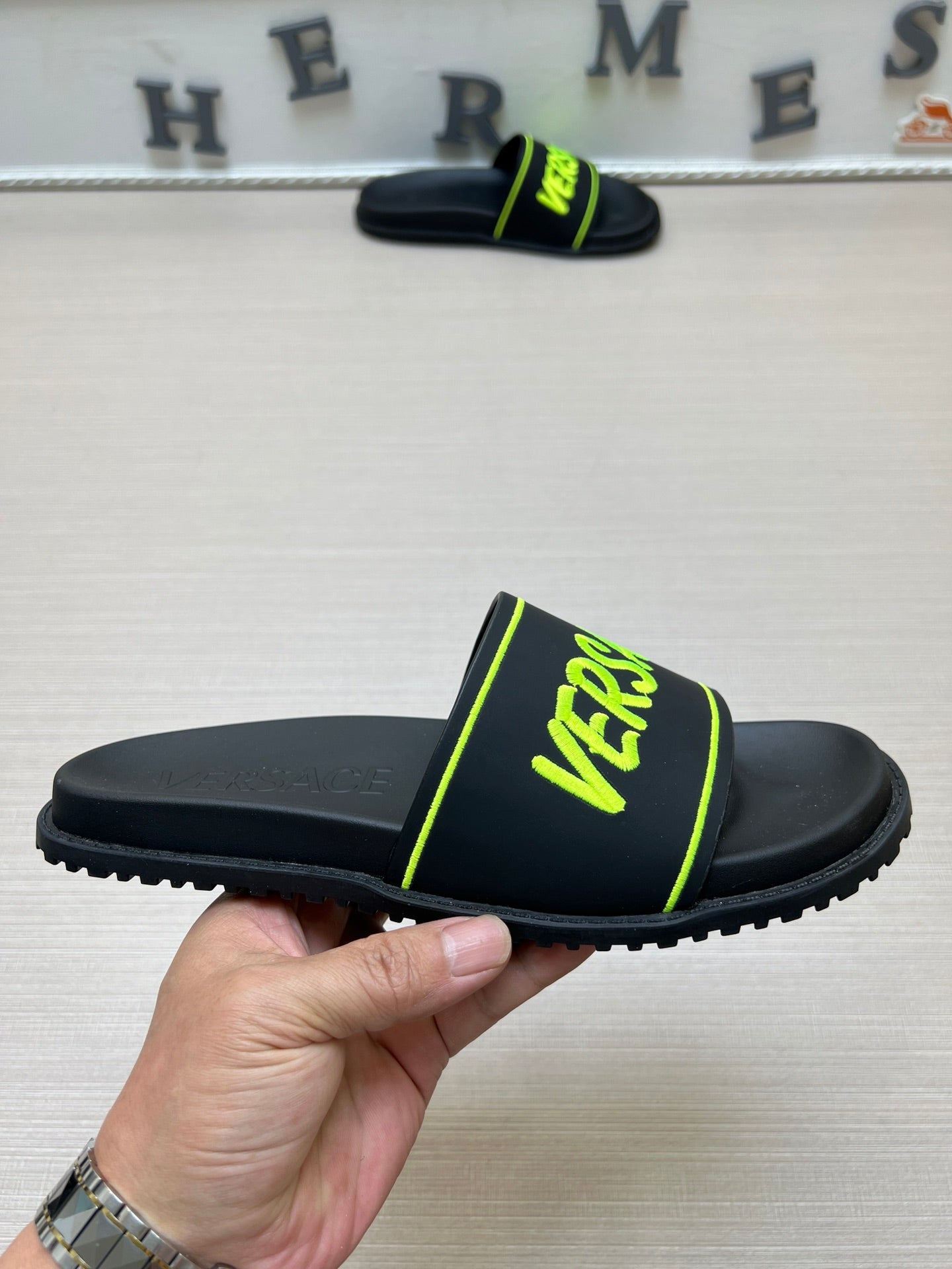Z5ZV54 Popular slippers