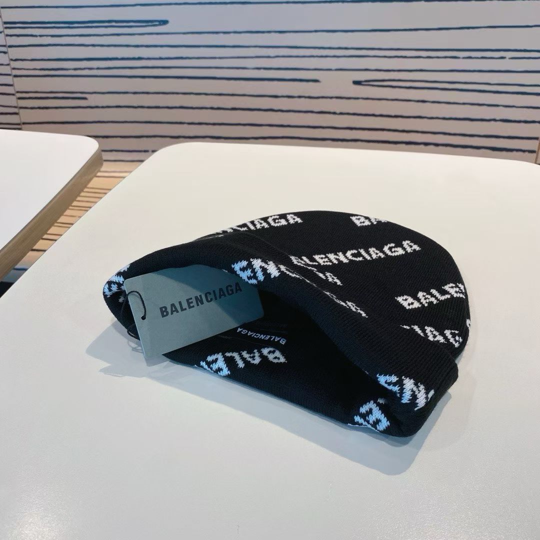 M1R86J94 Popular hats