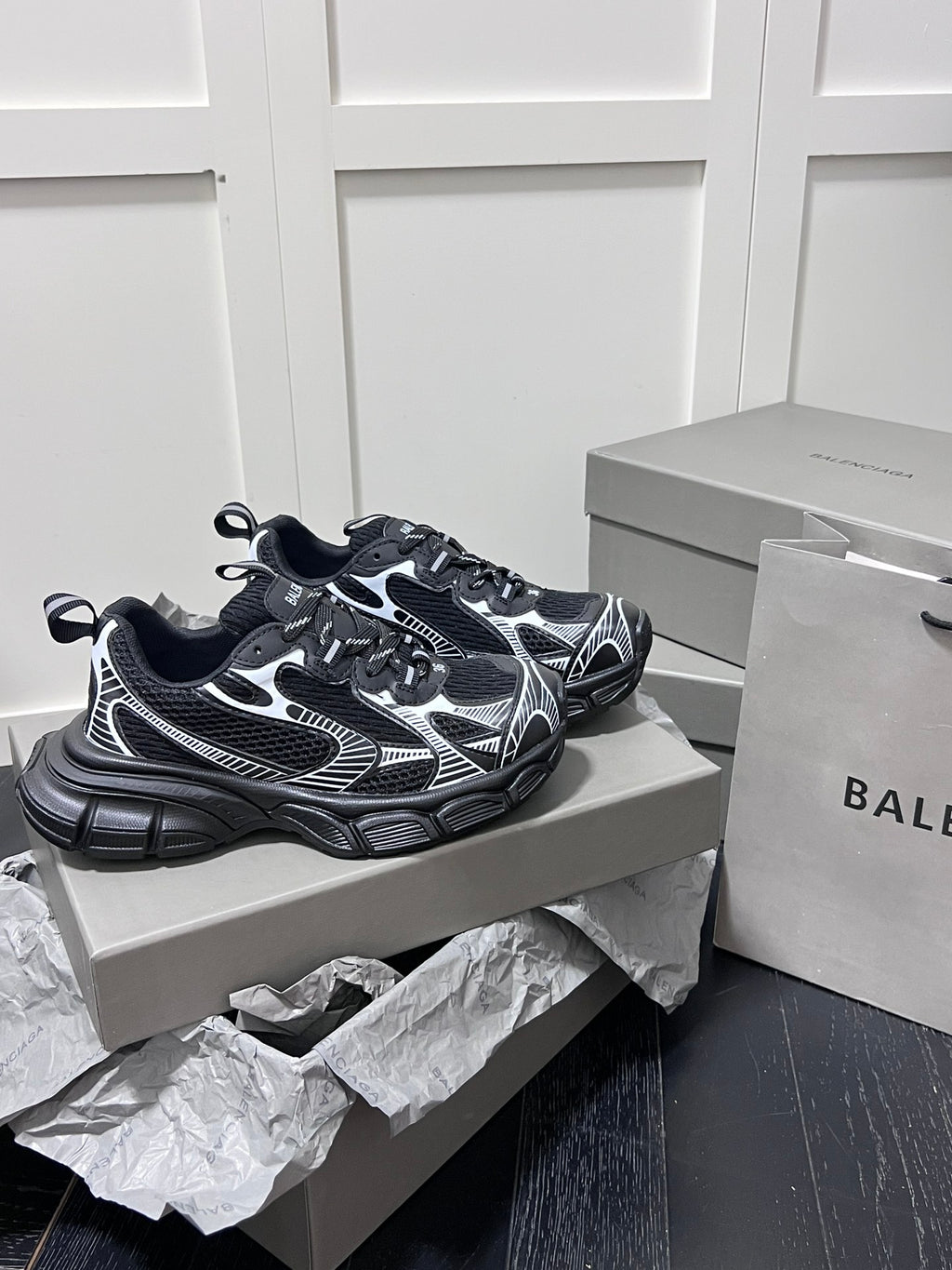 Z1Z54J116 Popular Casual shoes