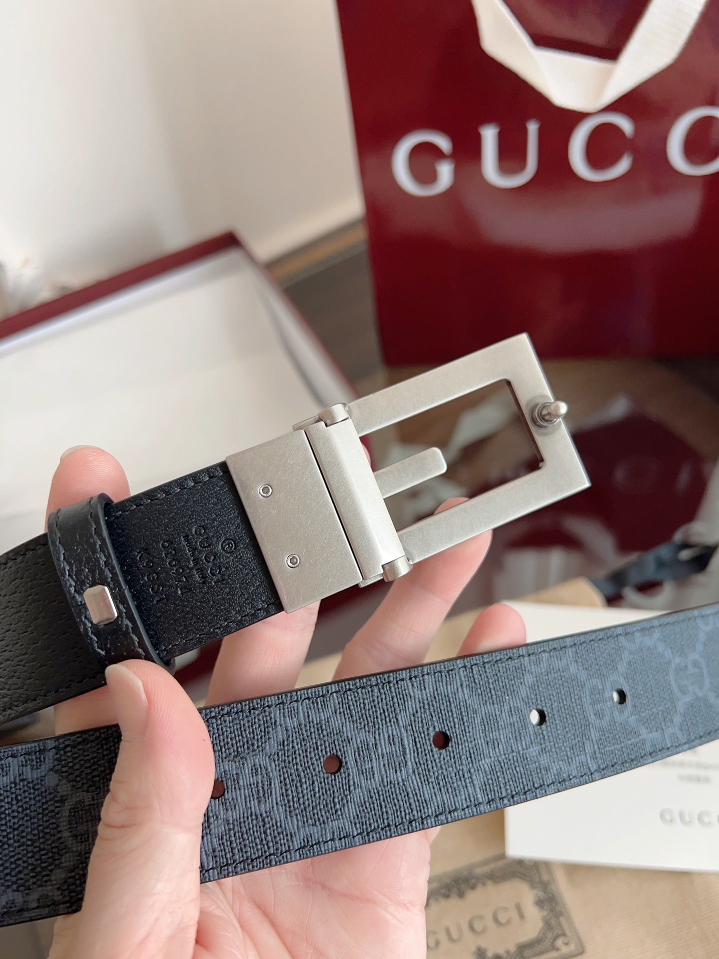 P1Q115B28 Popular High quality belt With full package