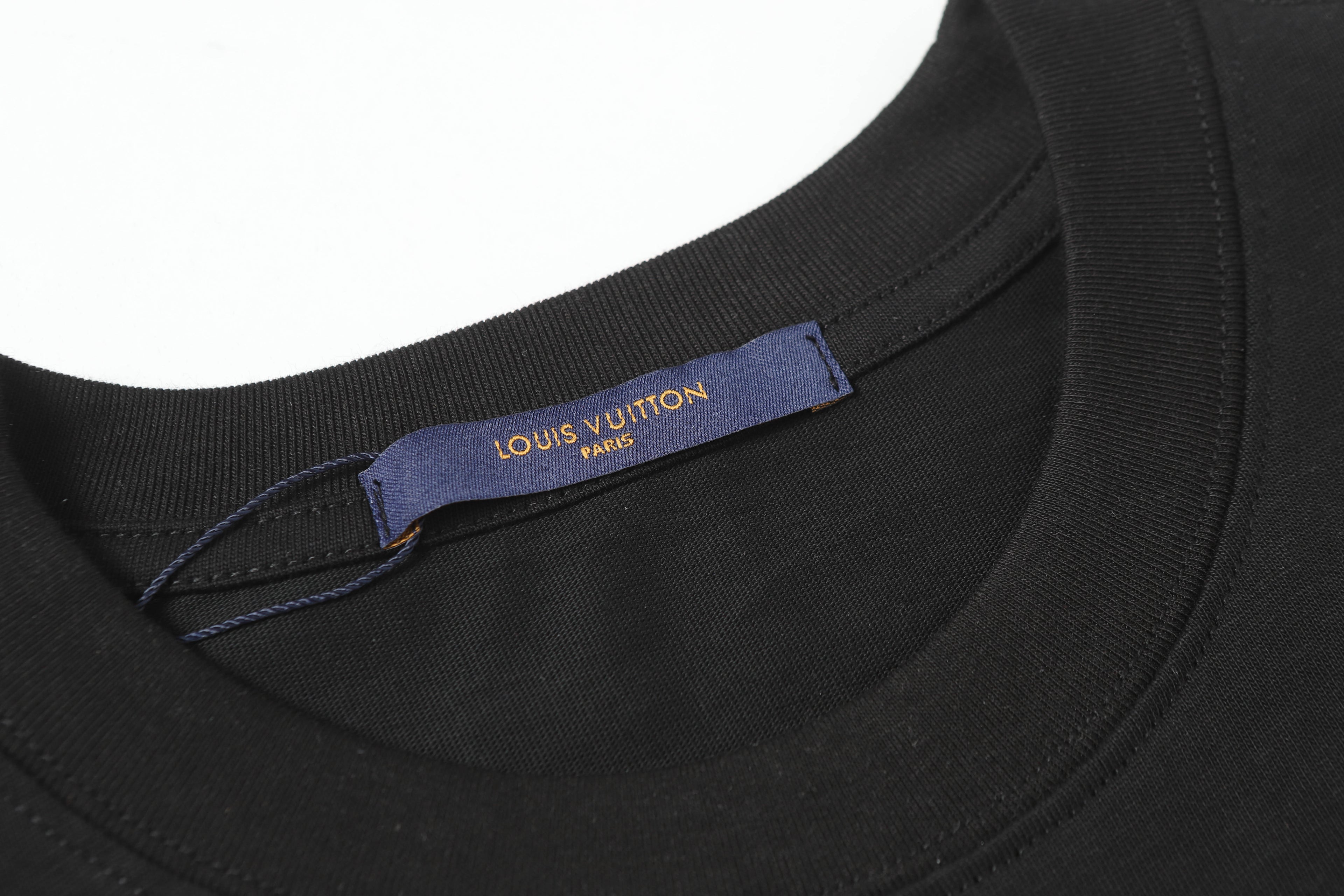 U1R45E149 Popular T-shirt