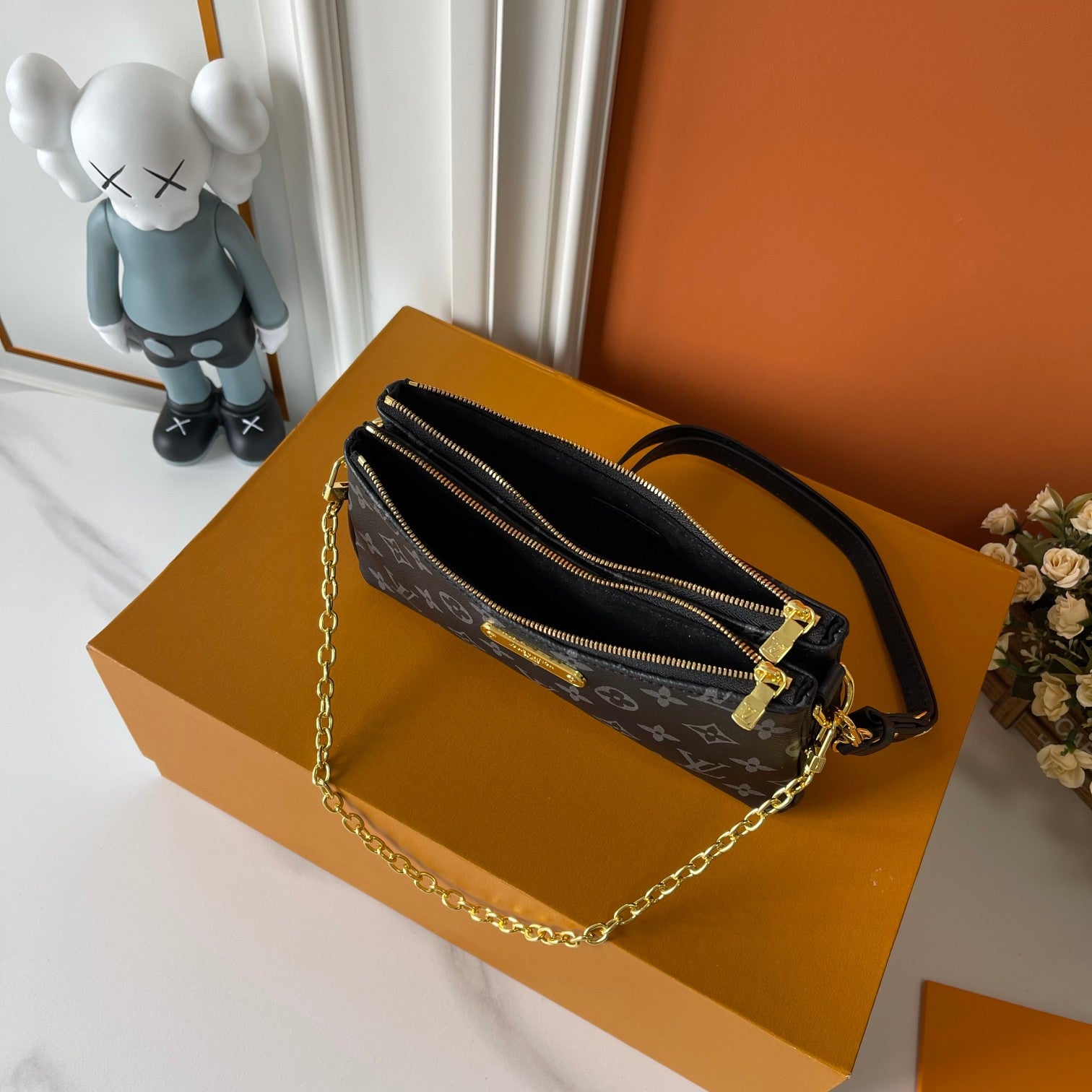 B1R15E30 Popular   bag