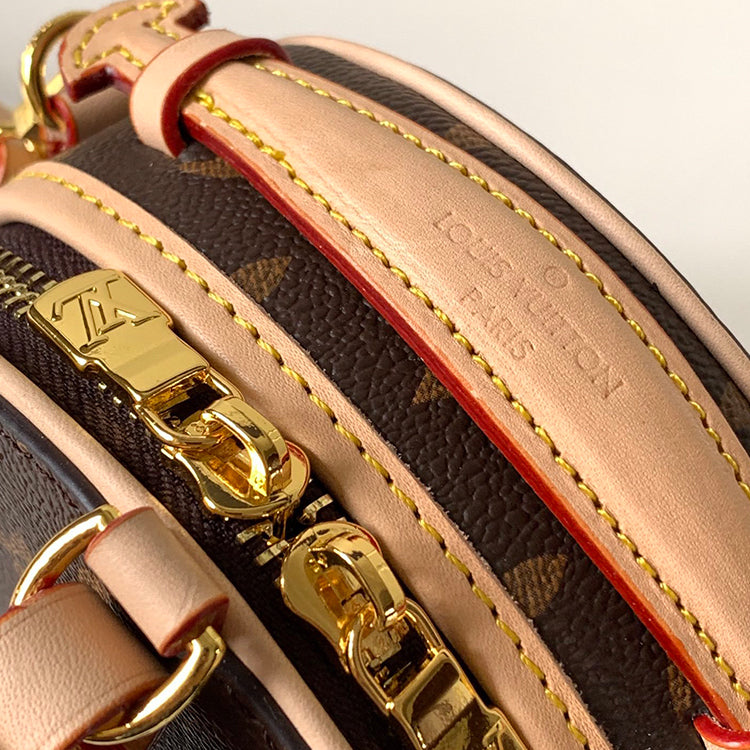 B1P20E17 Popular  leather bag 
