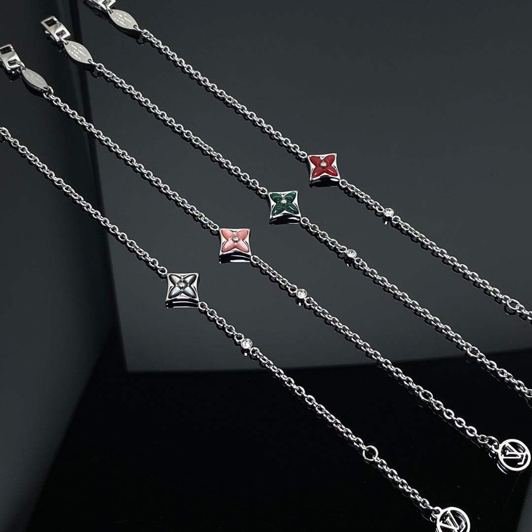 X5N76E42K Popular  Bracelets(mini flower)