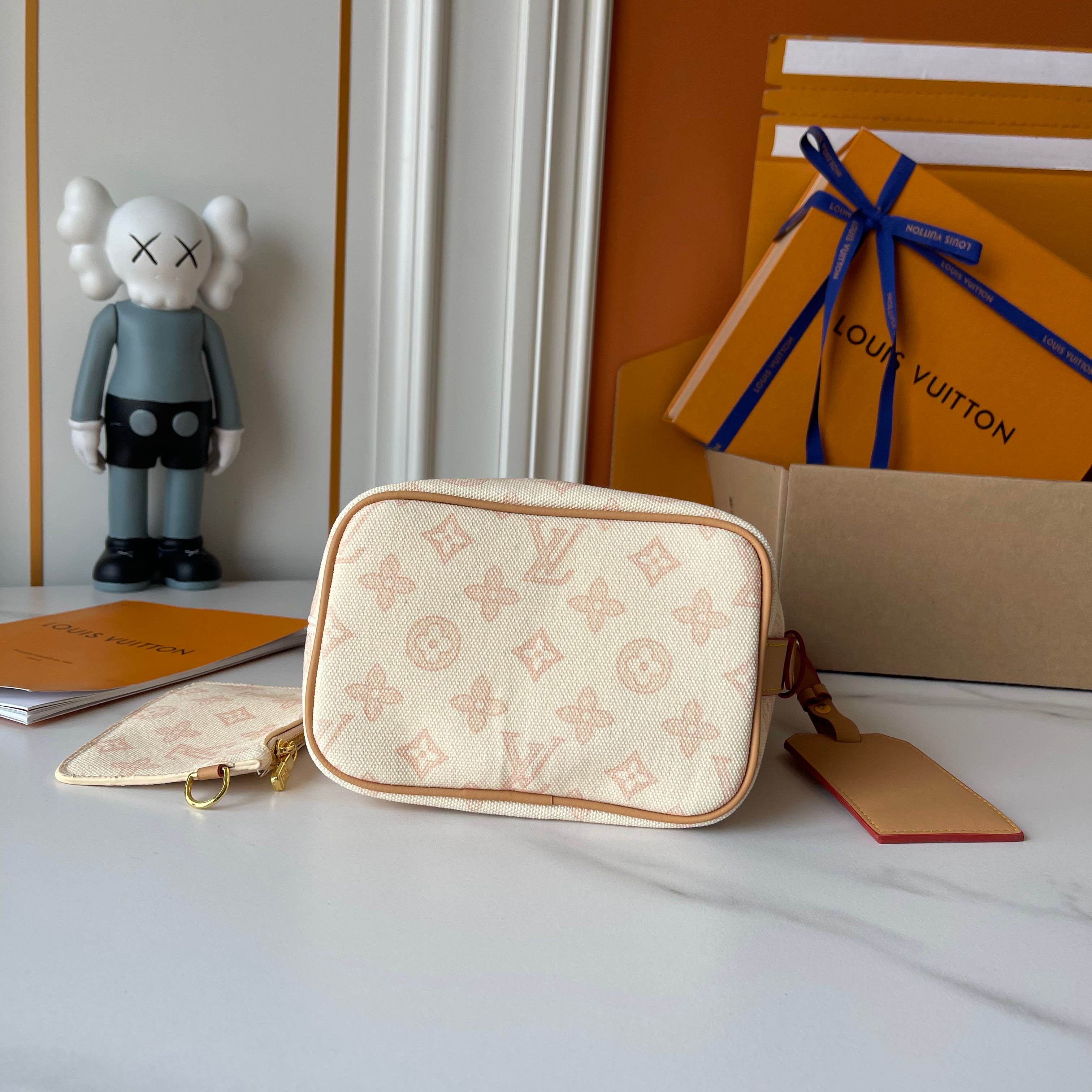 B1P36E29 Popular  bag