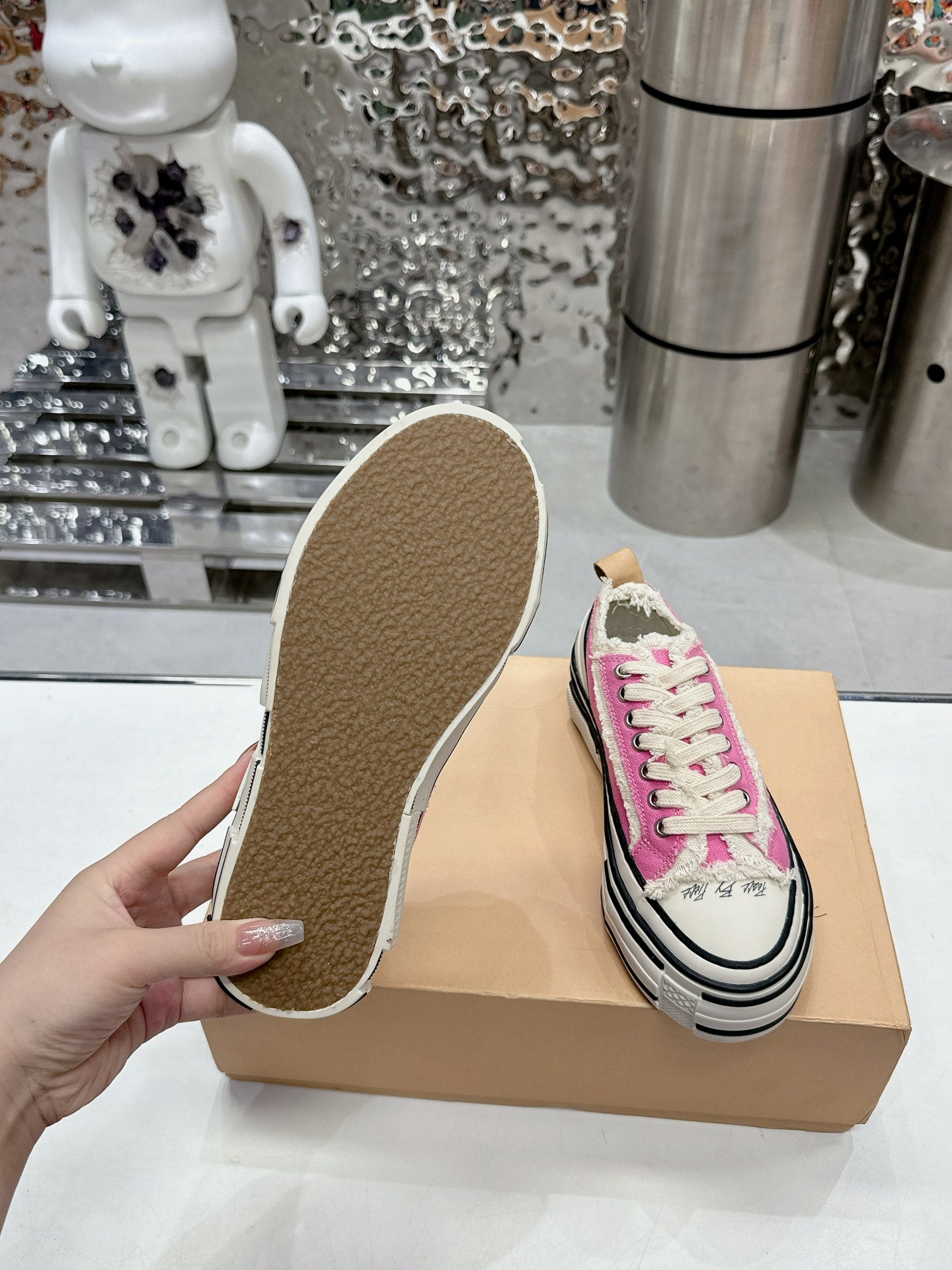 Z2Q105A249 Popular high-quality Shoes
