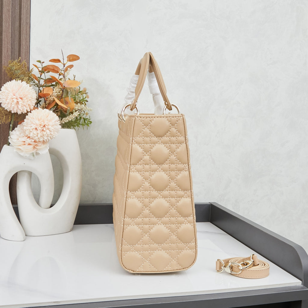 B1P36D88 Popular leather bag